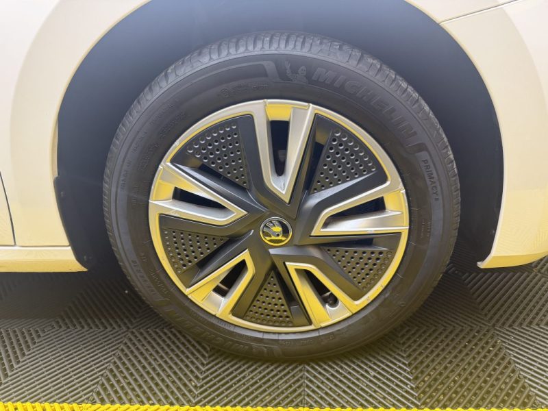 SKODA FABIA IV 1.0 TSI 95CV