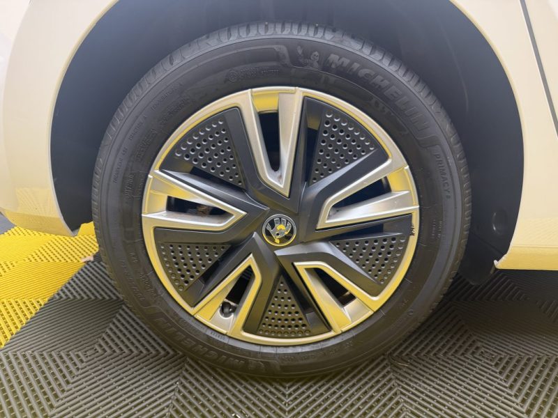 SKODA FABIA IV 1.0 TSI 95CV