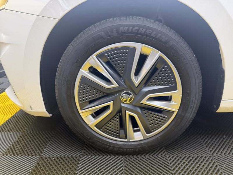 SKODA FABIA IV 1.0 TSI 95CV