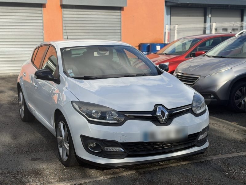 RENAULT MEGANE 3  1.2 TCE 115 cv - GARANTIE 12 mois - LIMITED 