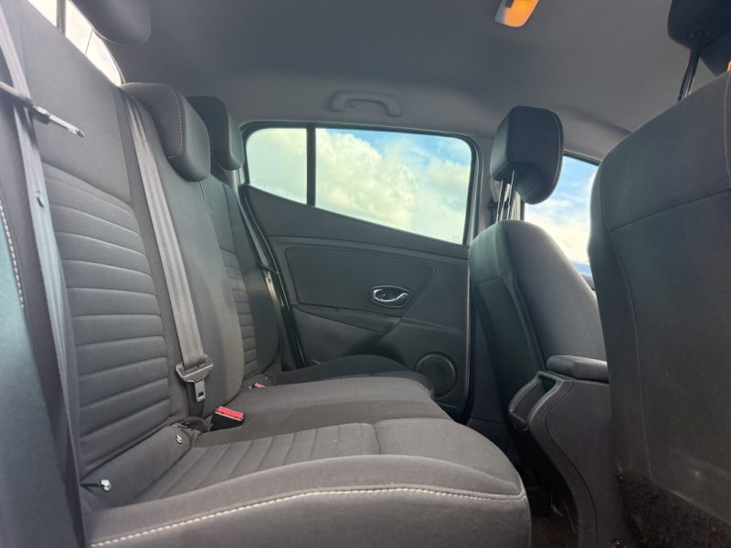 RENAULT MEGANE 3  1.2 TCE 115 cv - GARANTIE 12 mois - LIMITED 
