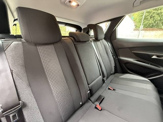 PEUGEOT 3008 II 1.5 BLUE HDI 130 ACTIVE EAT PH2 2022 / CARPLAY / CAMERA DE RECUL
