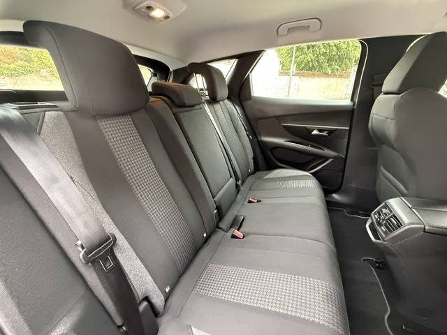 PEUGEOT 3008 II 1.5 BLUE HDI 130 ACTIVE EAT PH2 2022 / CARPLAY / CAMERA DE RECUL