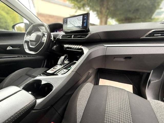 PEUGEOT 3008 II 1.5 BLUE HDI 130 ACTIVE EAT PH2 2022 / CARPLAY / CAMERA DE RECUL