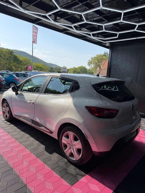 Renault Clio 4 1.5 dCi – 5 places – Première main – TVA récupérable – Garantie 12 mois – Échange rep