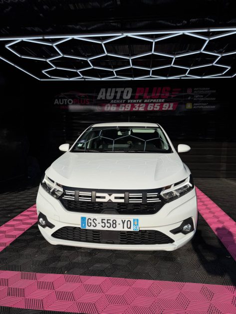 DACIA SANDERO – 2024 – 63 000 KM – PREMIÈRE MAIN – GARANTIE CONSTRUCTEUR – ÉCHANGE REPRISE POSSIBLE