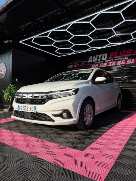 DACIA SANDERO – 2024 – 63 000 KM – PREMIÈRE MAIN – GARANTIE CONSTRUCTEUR – ÉCHANGE REPRISE POSSIBLE
