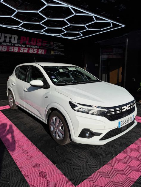 DACIA SANDERO – 2024 – 63 000 KM – PREMIÈRE MAIN – GARANTIE CONSTRUCTEUR – ÉCHANGE REPRISE POSSIBLE