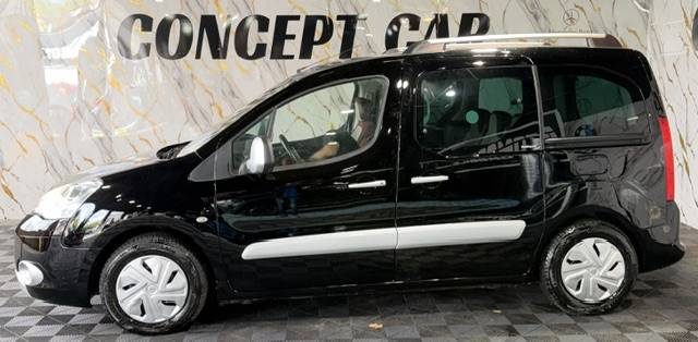 CITROEN BERLINGO 1,6 SILVER SELECTION 2011 - 74 058Kms - Distrib ok - Premier Main - Suivit CITROEN
