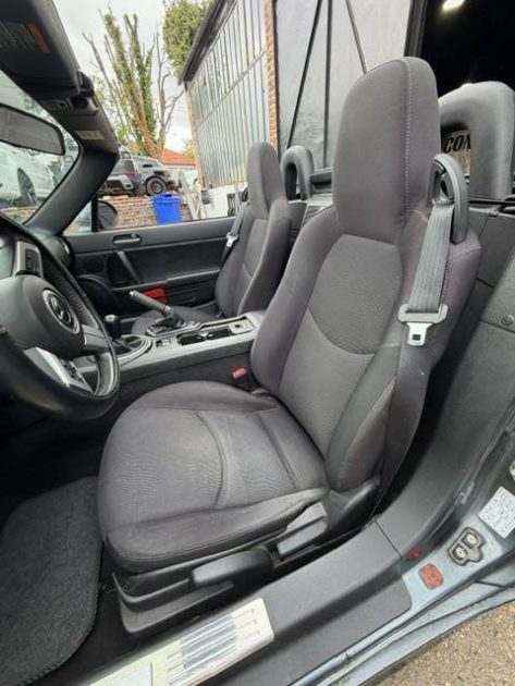 MAZDA MX5 1.8 CENTER LINE ROADSTER COUPE 2011 - 44 104Kms - Premier Main  - Suivit MAZDA