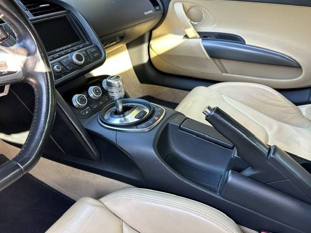 QUATTRO R8 V8 4.2 QUATTRO 420 R TRONIC 2007