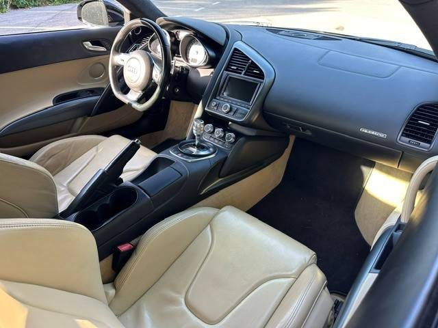 QUATTRO R8 V8 4.2 QUATTRO 420 R TRONIC 2007