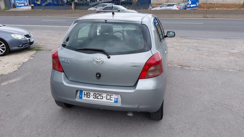 TOYOTA YARIS 1.3 2007