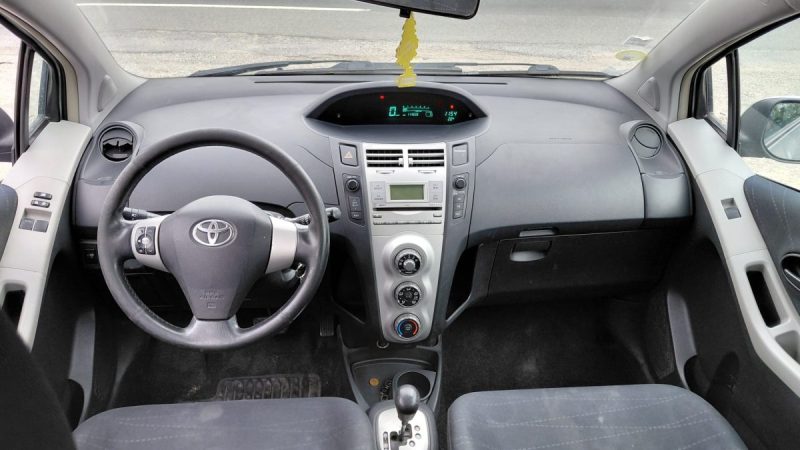 TOYOTA YARIS 1.3 2007