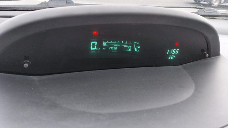 TOYOTA YARIS 1.3 2007