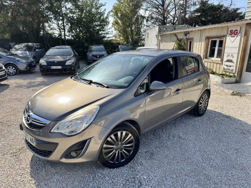 OPEL CORSA 1.2 TWINPORT 85 ESSENTIA 2013