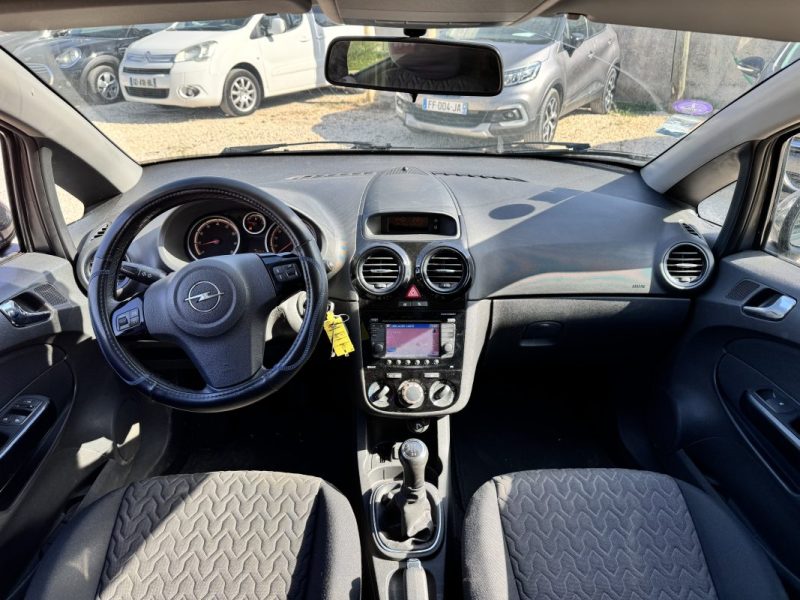 OPEL CORSA 1.2 TWINPORT 85 ESSENTIA 2013