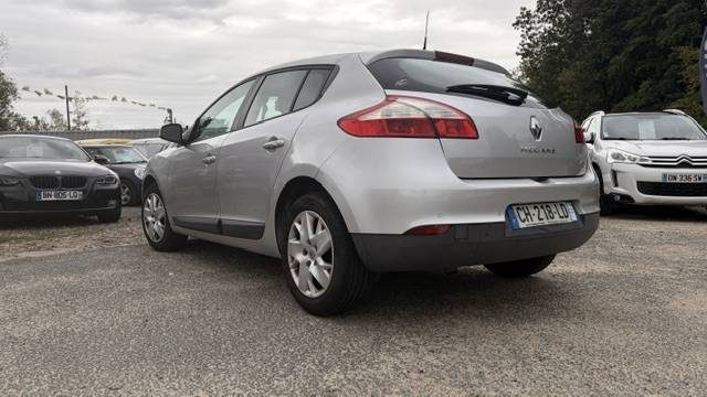 RENAULT MEGANEIII 1.5 DCI 110 BUSINESS 2012