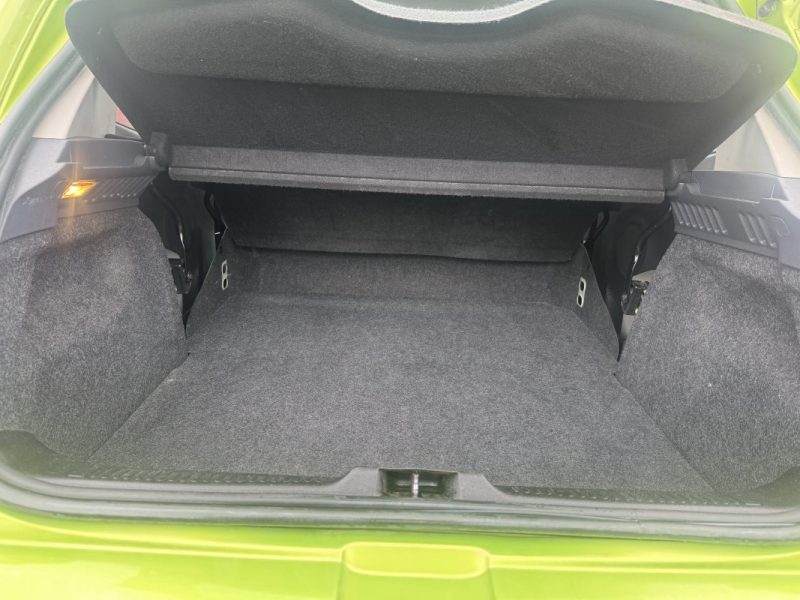RENAULT CLIO 3 CLIO SOCIETE GENERIQUE 1.5DCI 70 2010