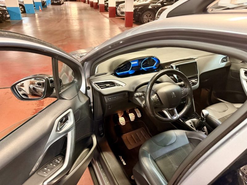 PEUGEOT 2008 - 1.2 PURETECH 130ch S&S CROSSWAY E6 