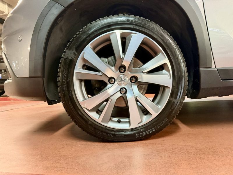 PEUGEOT 2008 - 1.2 PURETECH 130ch S&S CROSSWAY E6 