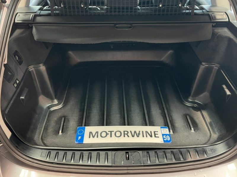 🚗 BMW SÉRIE 3 TOURING 320i 170ch ⚙️ LUXE BA 📡 Radars de recul 📱 Bluetooth ❄️ Climatisation