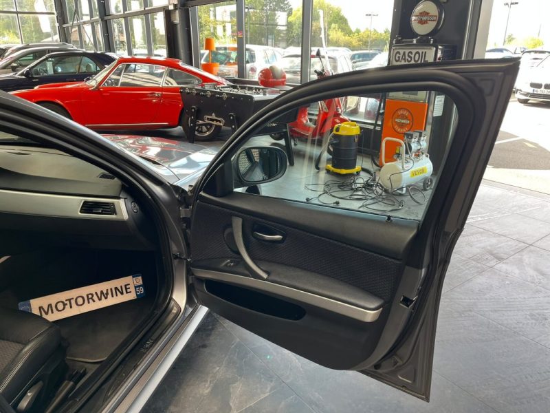 🚗 BMW SÉRIE 3 TOURING 320i 170ch ⚙️ LUXE BA 📡 Radars de recul 📱 Bluetooth ❄️ Climatisation
