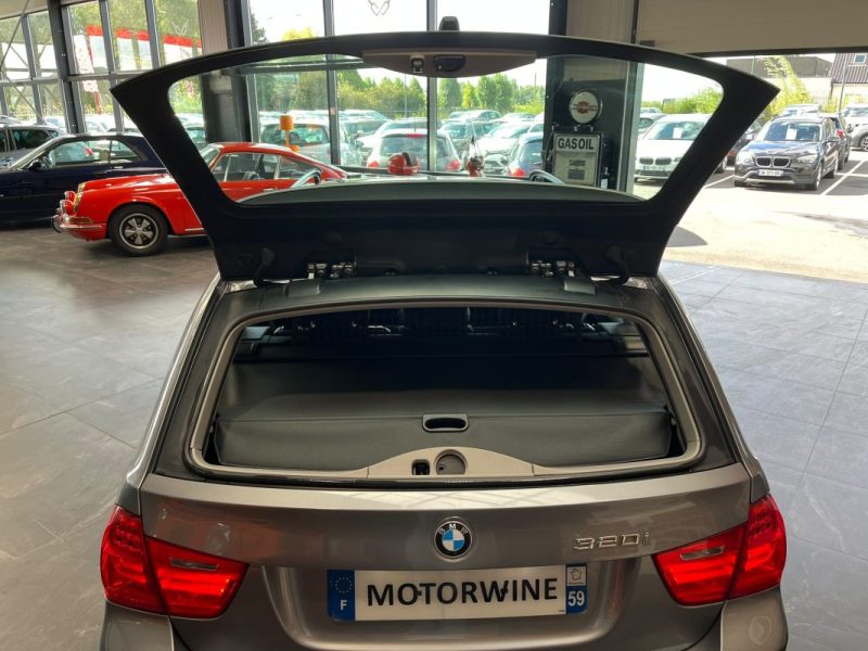 🚗 BMW SÉRIE 3 TOURING 320i 170ch ⚙️ LUXE BA 📡 Radars de recul 📱 Bluetooth ❄️ Climatisation