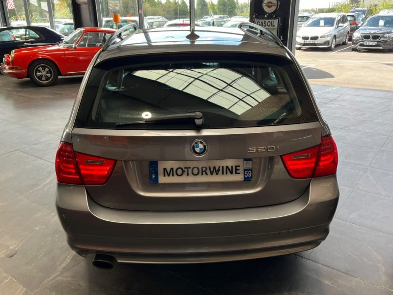 🚗 BMW SÉRIE 3 TOURING 320i 170ch ⚙️ LUXE BA 📡 Radars de recul 📱 Bluetooth ❄️ Climatisation