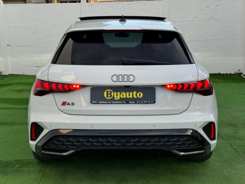 AUDI A3 35 TDI 150 S TRONIC S LINE TOIT OUVRANT/LUMIERE D'AMBIANCE GARANTIE 12 MOIS  