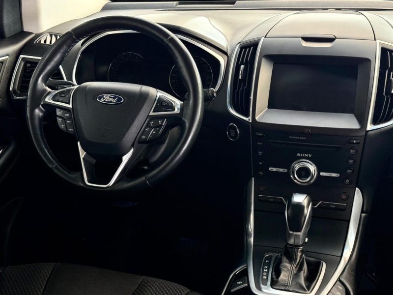 FORD EDGE 2.0 TDCI 210 TITANIUM POWERSHIFT 2018
