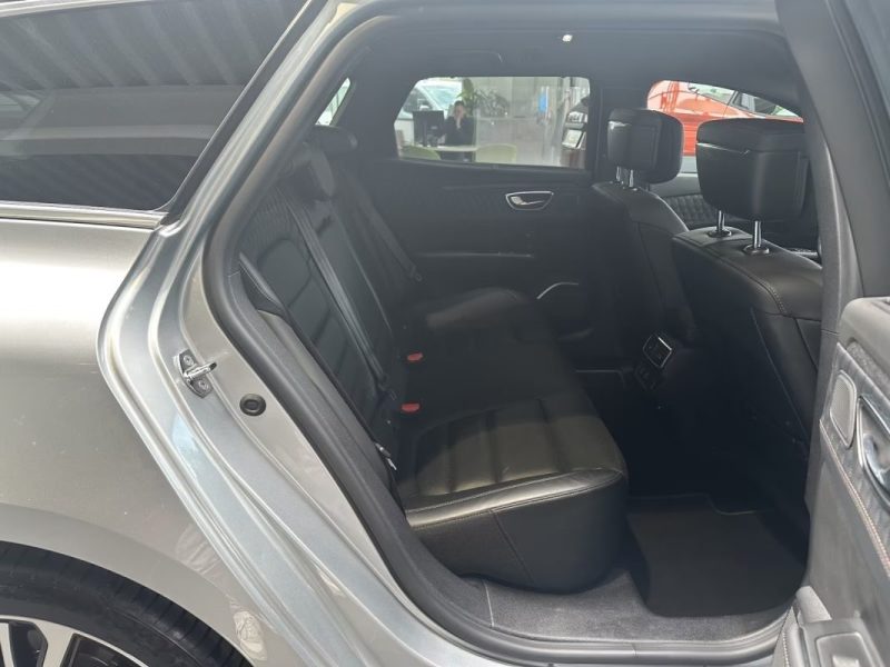 RENAULT TALISMAN  GRANDTOUR INITIALE PARIS TCE 160 EDC 