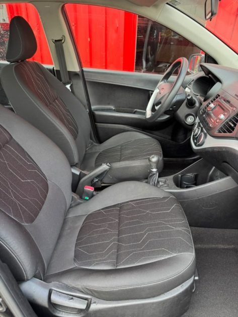 KIA PICANTO 1.0 2013