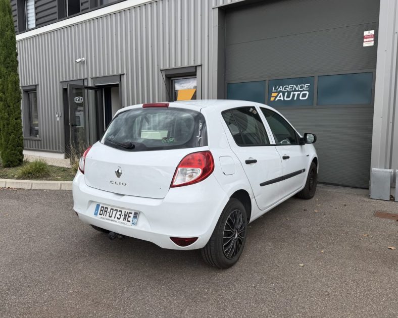 RENAULT CLIO 3 1.2i 75 CV / PACK CLIM / 5 PORTES / CT OK / GARANTIE