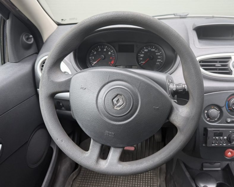RENAULT CLIO 3 1.2i 75 CV / PACK CLIM / 5 PORTES / CT OK / GARANTIE