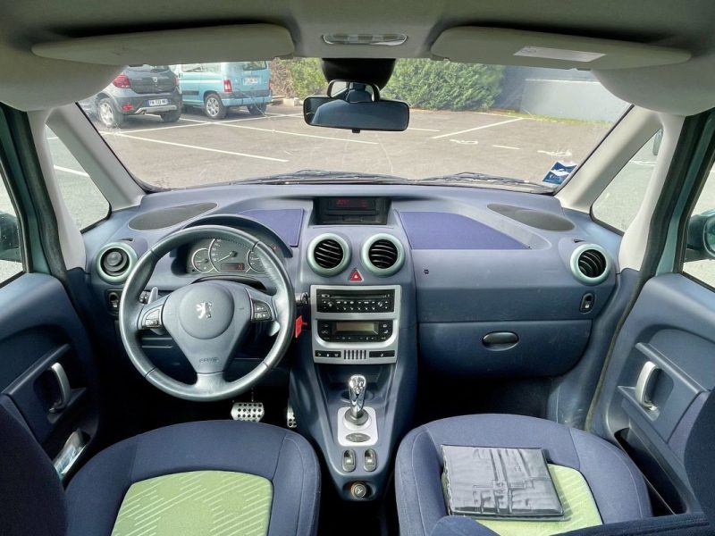 PEUGEOT 1007 DOLCE 1.6I 110 CH 2-TRONIC 2006
