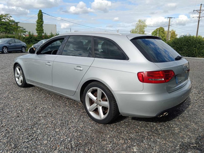 AUDI A4 AVANT 2.0 TDI 143 CV BVM6 S-LINE / ENTRETIEN ET CT A JOUR
