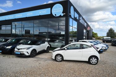 TOYOTA AYGO II 1.0 VVTI 69CH X 06/015