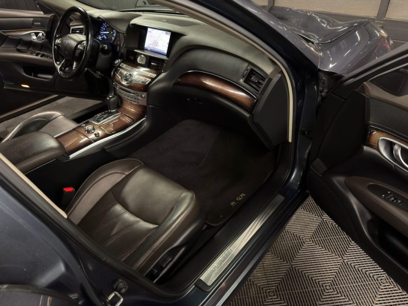 INFINITI M M35H 3.5i 306 Cv - GPS / TOIT OUVRANT / CAMERA - ORIGINE FRANCE 