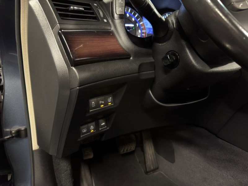 INFINITI M M35H 3.5i 306 Cv - GPS / TOIT OUVRANT / CAMERA - ORIGINE FRANCE 