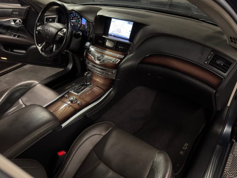 INFINITI M M35H 3.5i 306 Cv - GPS / TOIT OUVRANT / CAMERA - ORIGINE FRANCE 