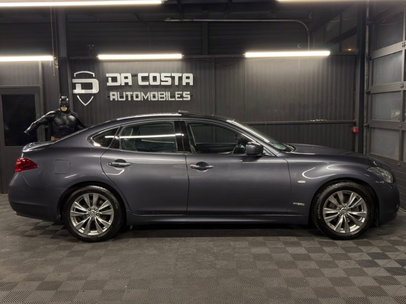 INFINITI M M35H 3.5i 306 Cv - GPS / TOIT OUVRANT / CAMERA - ORIGINE FRANCE 