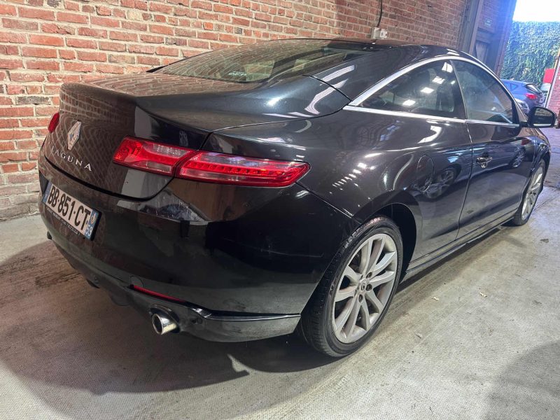 RENAULT LAGUNA III 2.0 DCI 150 BLACK EDITION 2010