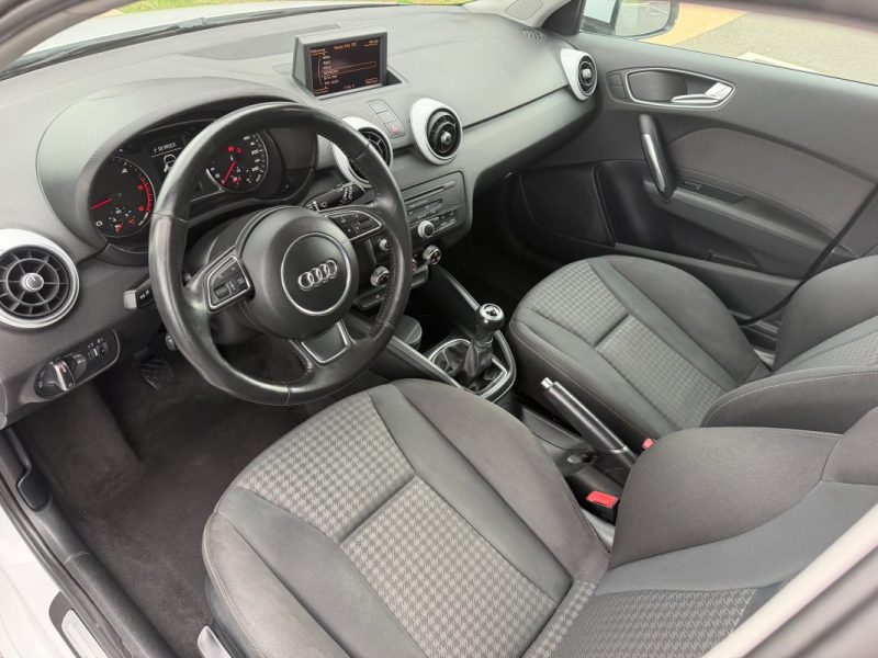 AUDI A1 Sportback 1.6 TDI 90 cv GARANTIE 6 MOIS 