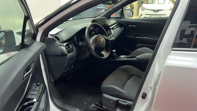 TOYOTA C-HR PHASE 2 SUV HYBRIDE 2.0 DESIGN ULTIMATE 184cv/1 ERE MAIN/TVA RECUPERABLE