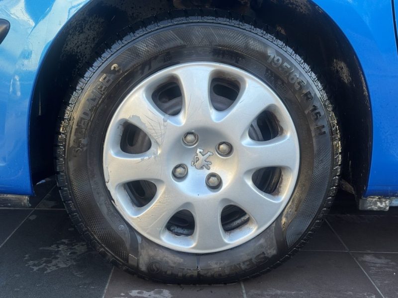 PEUGEOT 307 1.4E 16V PACK 2005