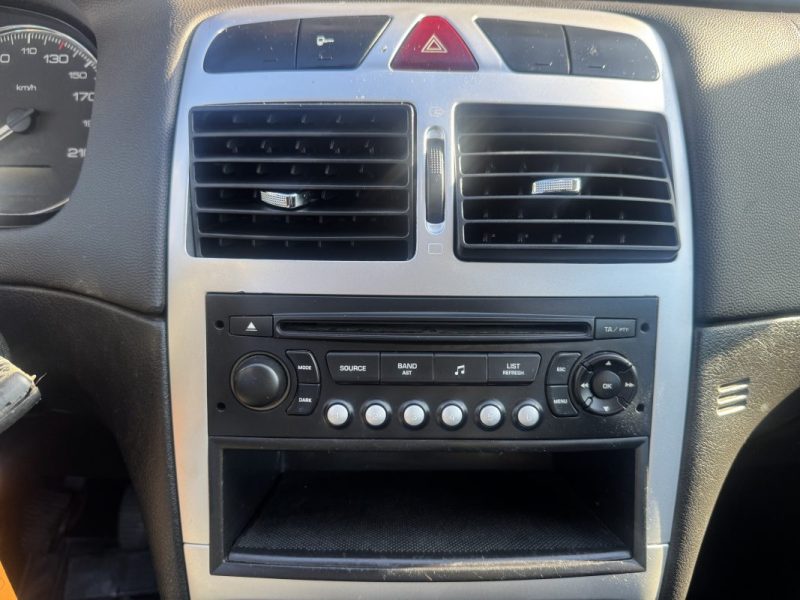 PEUGEOT 307 1.4E 16V PACK 2005