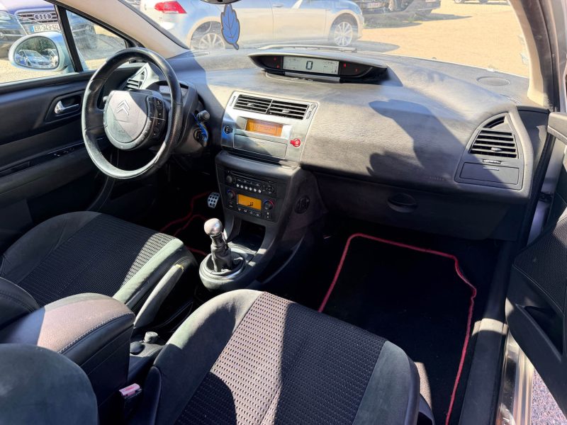 CITROËN C4 COUPÉ 1.6 HDI 110 VTS 215MKM