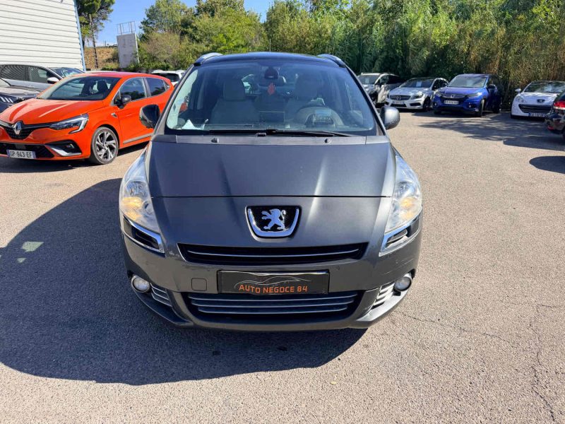 PEUGEOT 5008 1.6 HDI 112 PREMIUM PACK 239MKM