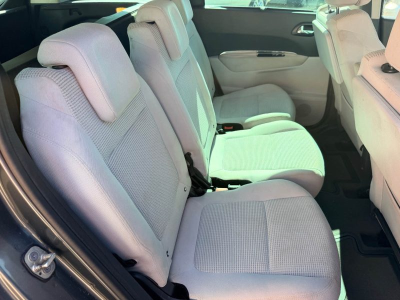 PEUGEOT 5008 1.6 HDI 112 PREMIUM PACK 239MKM